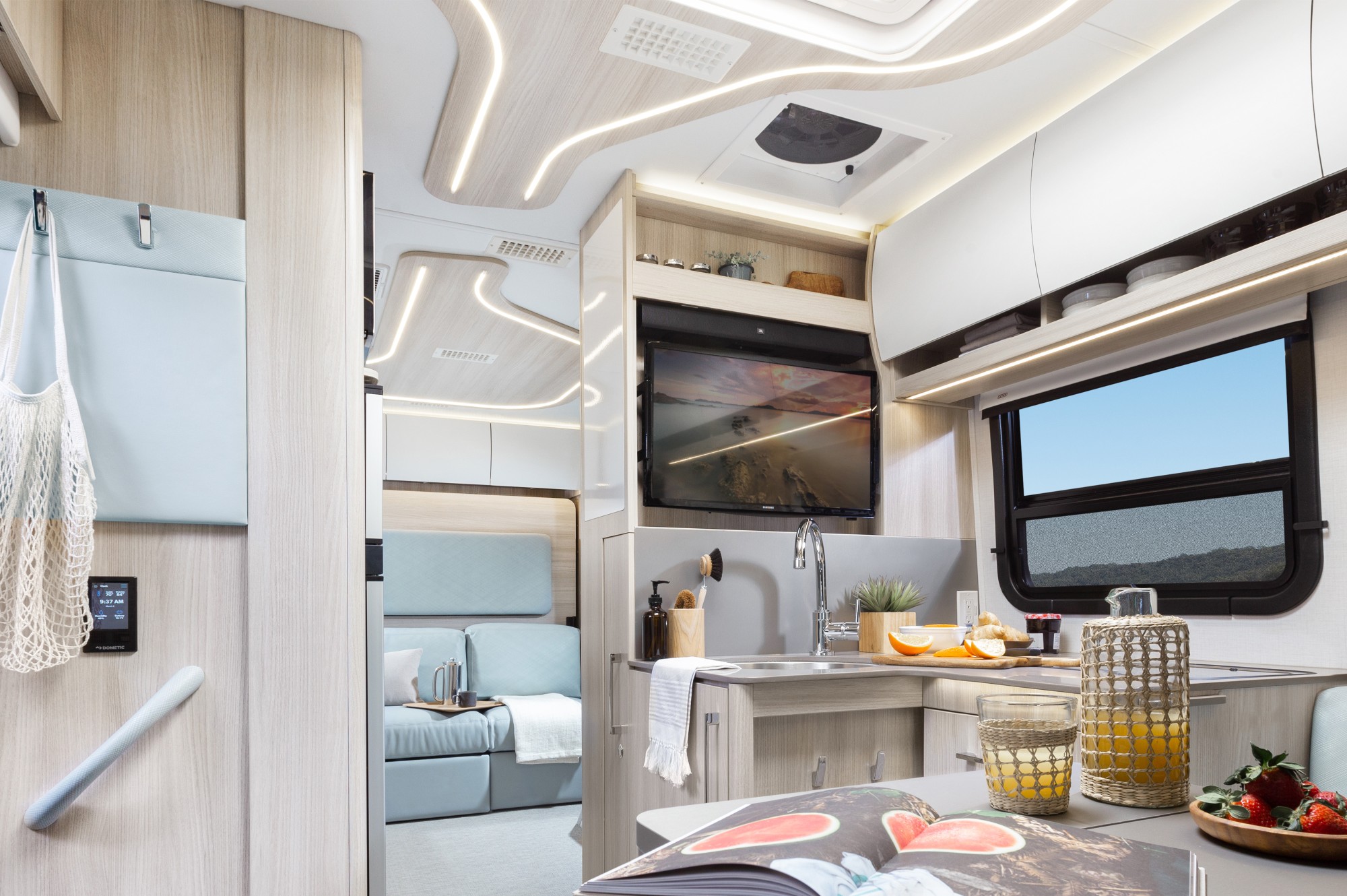 Hero background image for {embed=